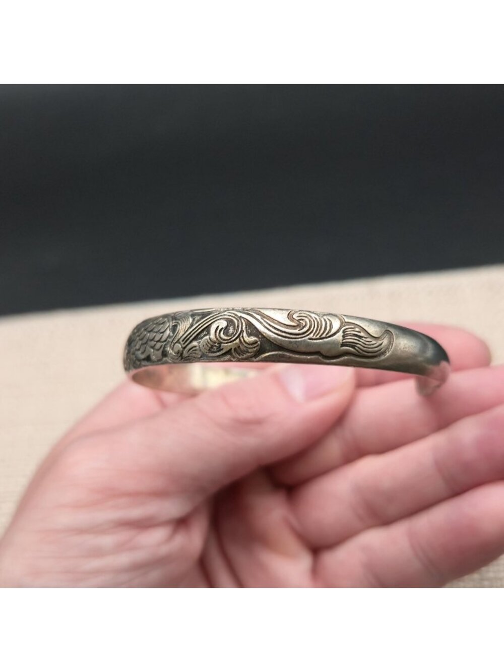 7.5 Inch Vintage Dragon Koi Fish Embossed Cuff Bangle Bracelet B1527 - Picture 3 of 6